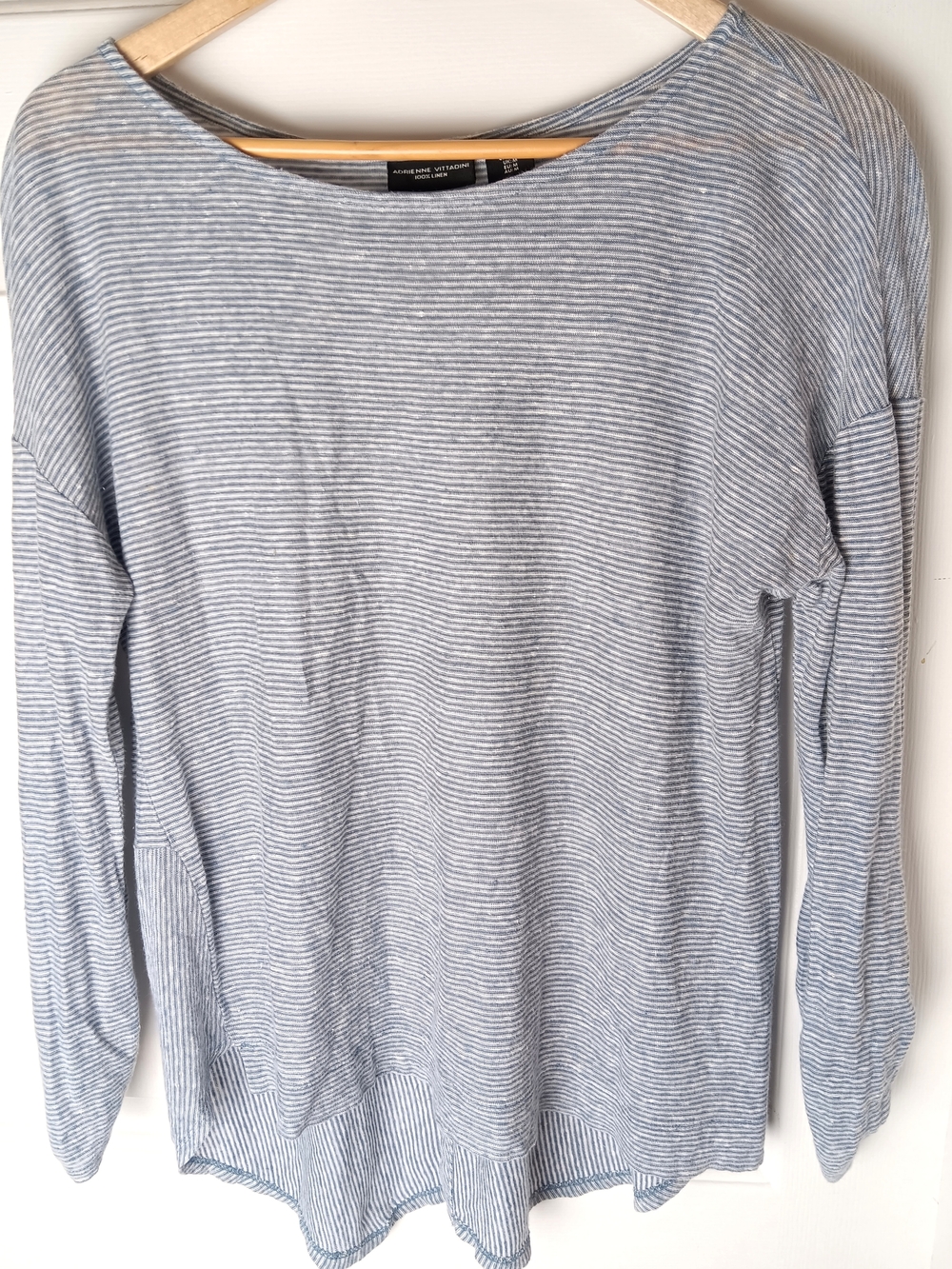 Adrienne Vittadini Size Medium Blue Striped Roll Tab Sleeve 100% Linen Hi Lo Top